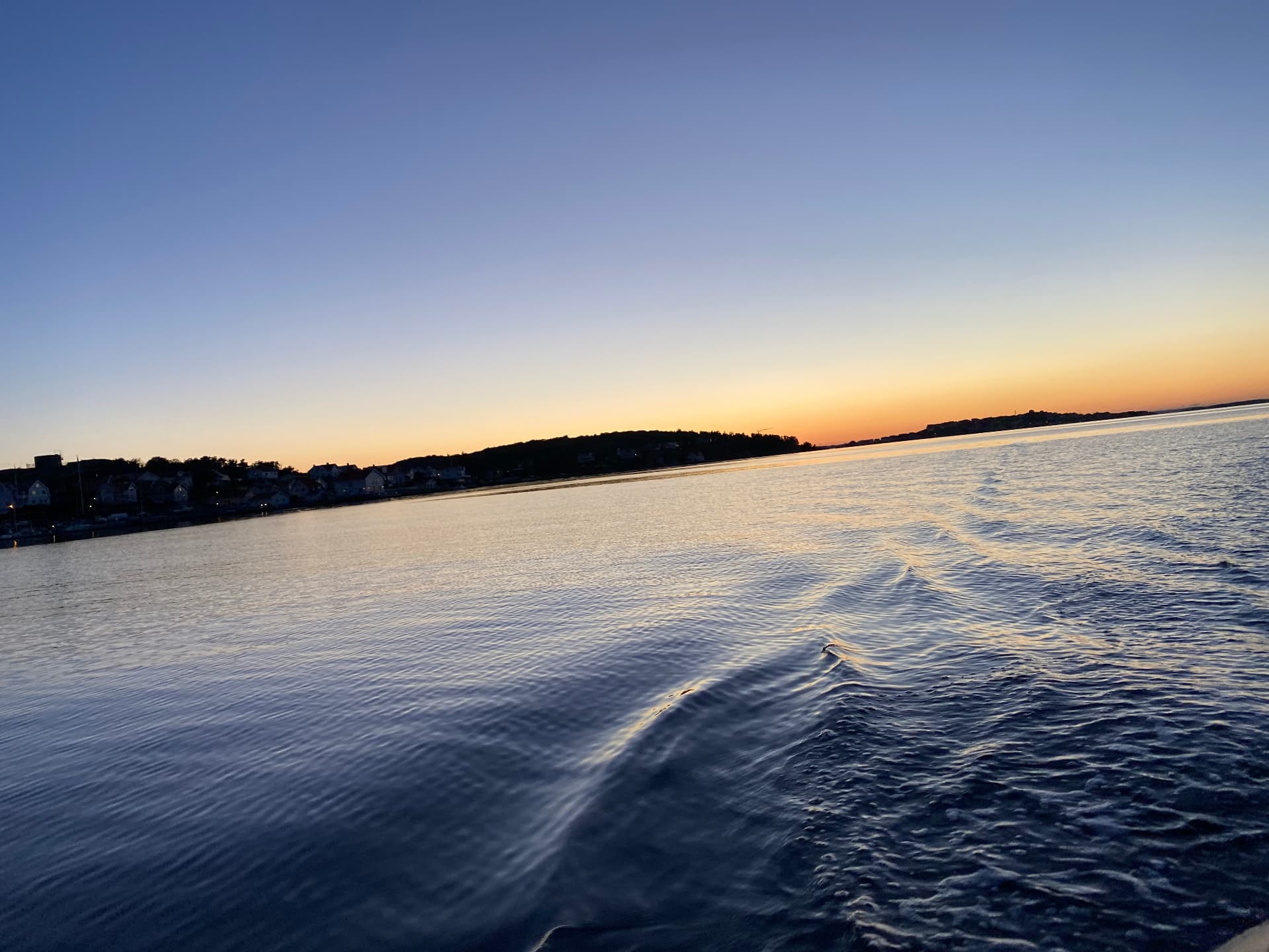 RIBTOURS på havet